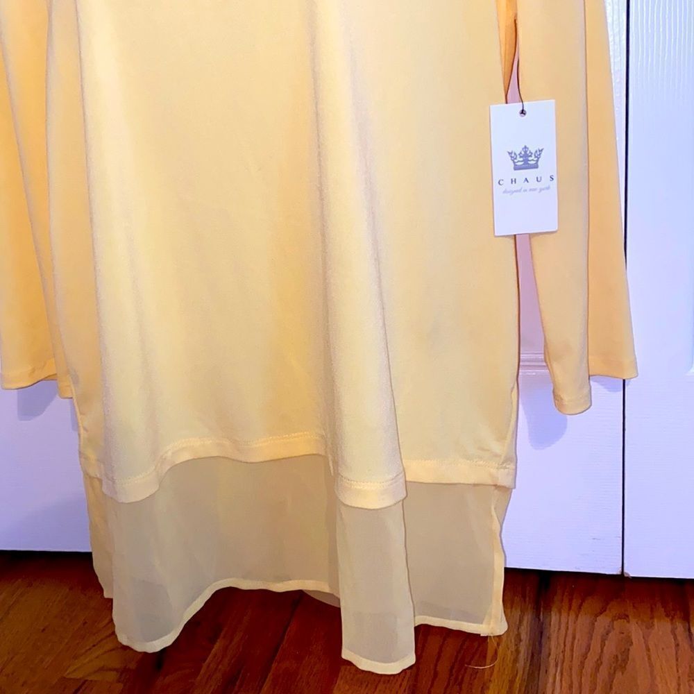 Chaus New York Moroccan Blue City Yellow Blouse Too Shirt size Medium M NWT - Picture 2 of 7